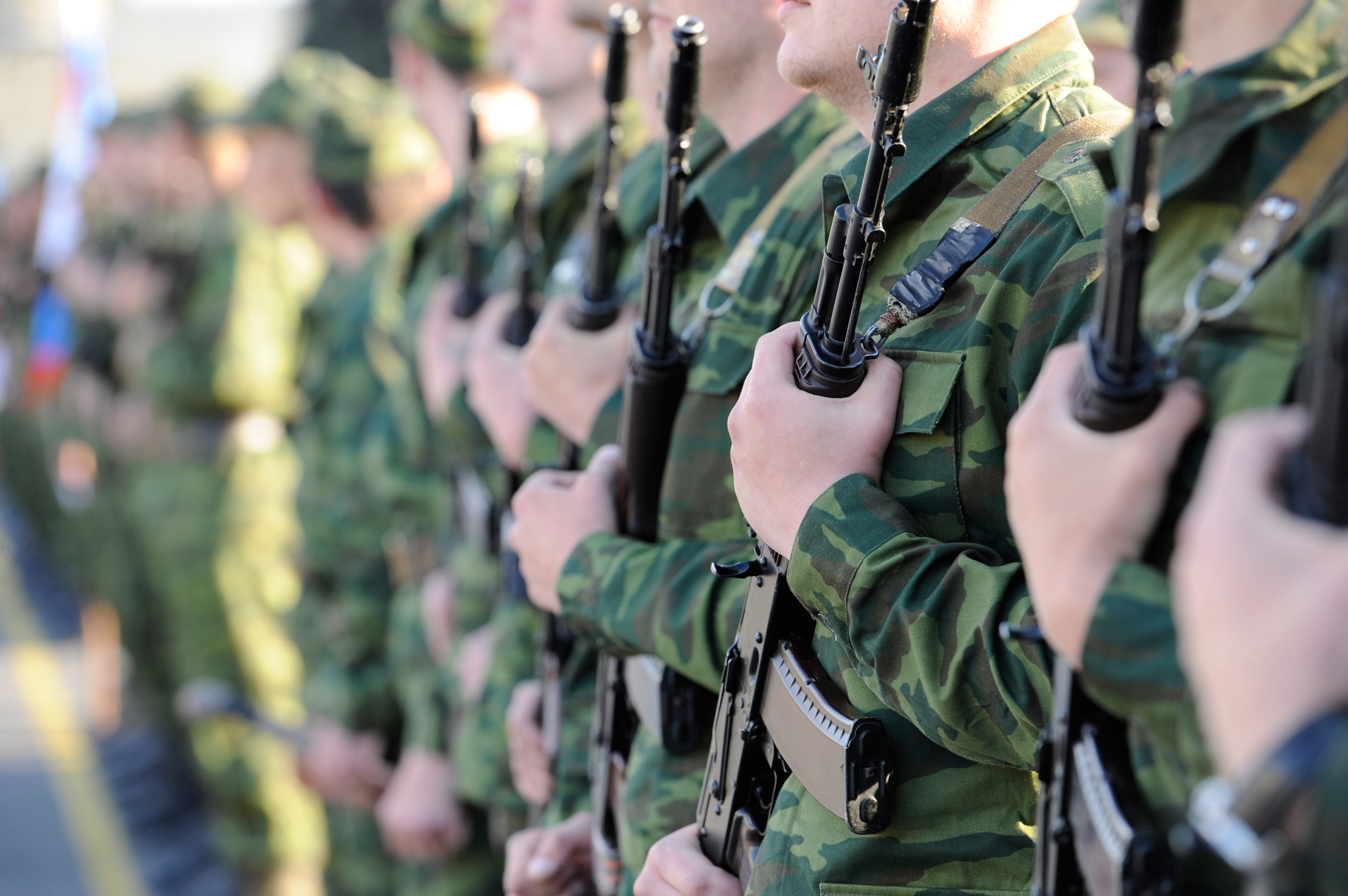 Военнослужащие